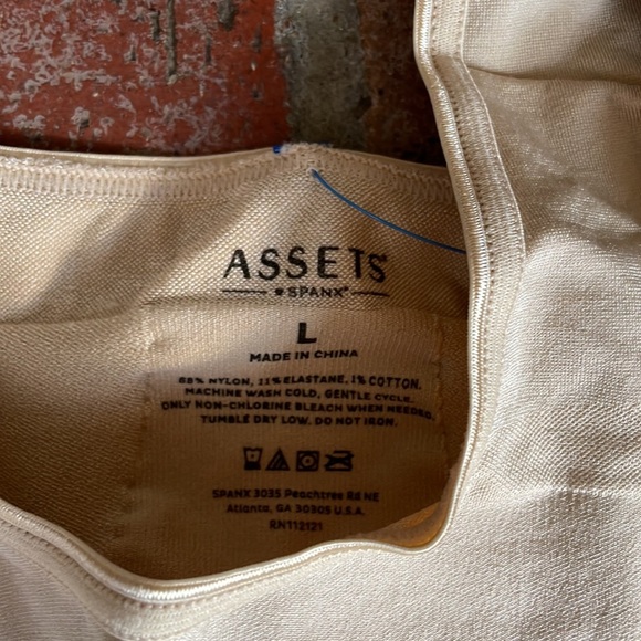 SPANX Shaping Open-Bust Bodysuit Tan - Picture 3 of 6